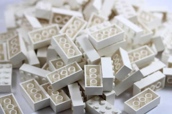 LEGO® White Brick 2 x 4 ID 3001 [Pack of 50 Bricks]
